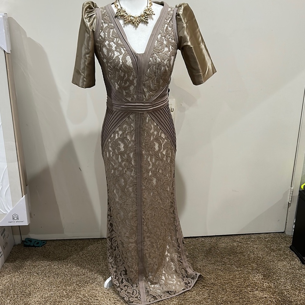 Tadashi Shoji Tan Sheath Dress with Puff Sleeves and V-Neck